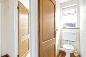 Cloakroom- click for photo gallery